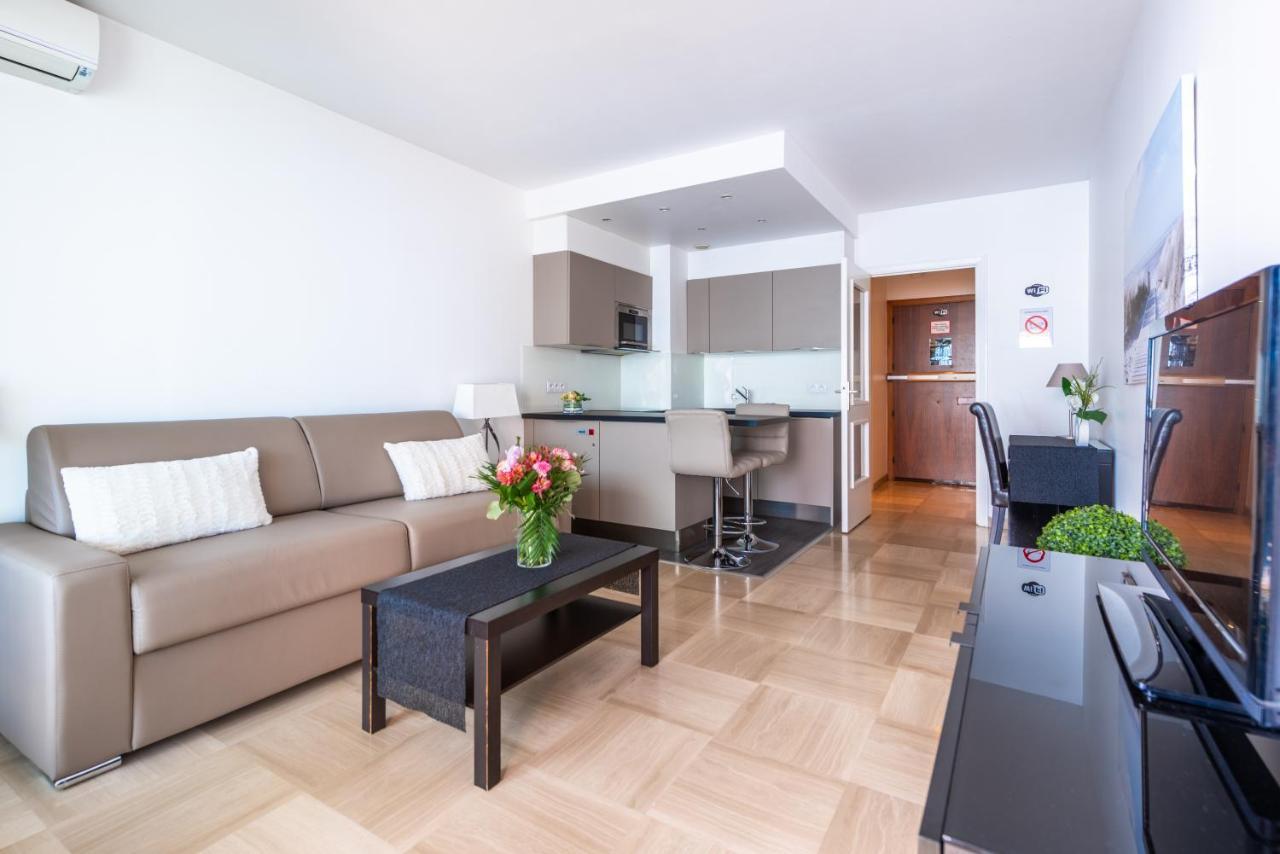Sea Front - Panoramic Sea View Studio With Terrace Nizza Esterno foto